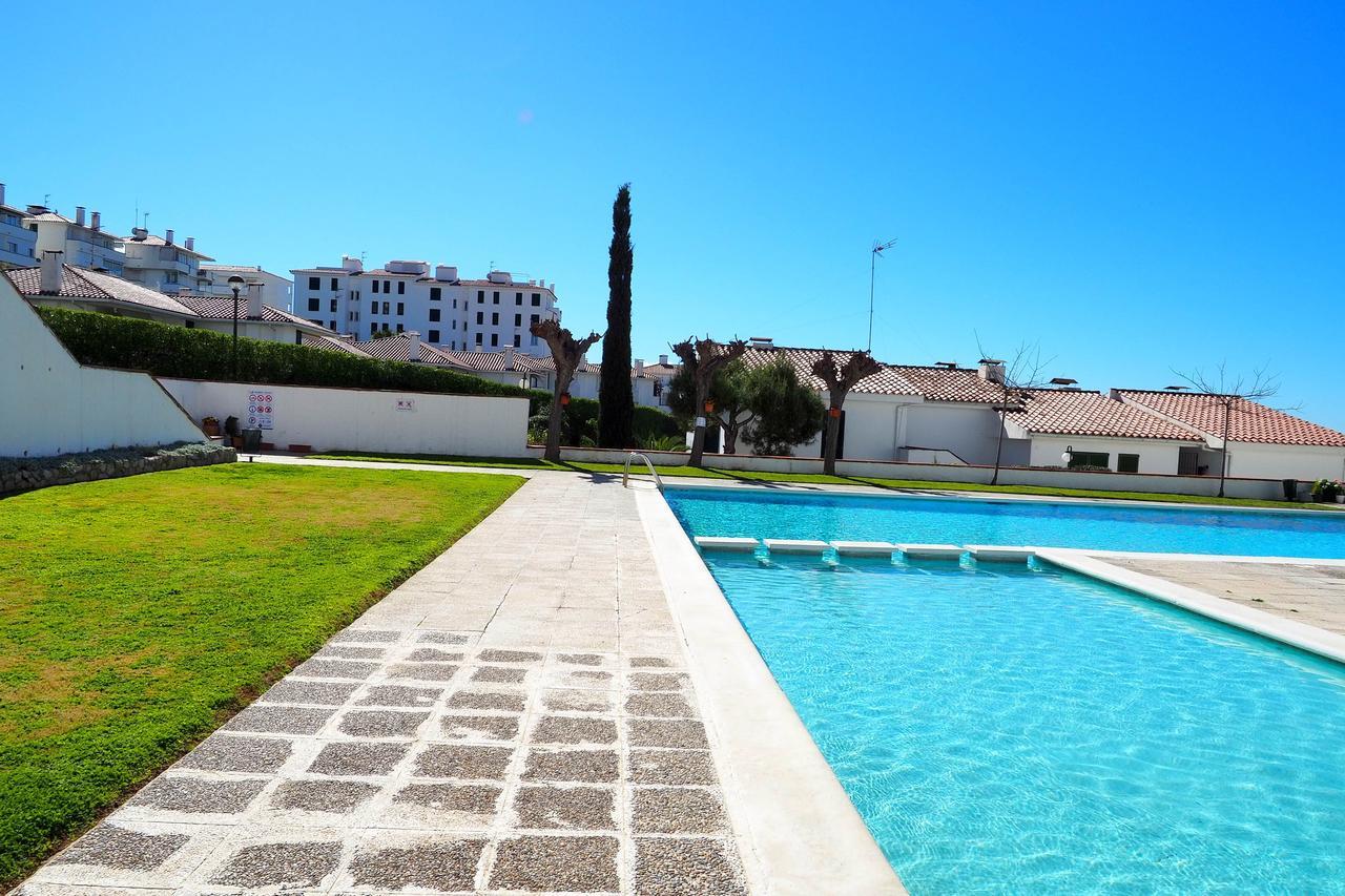 The Moon Studio By Hello Homes Sitges Luaran gambar